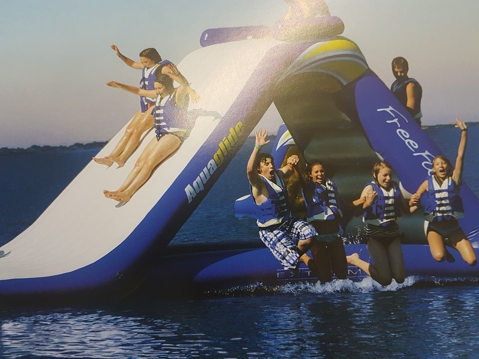 Glijbaan aan het water, Camping De Krabbeplaat